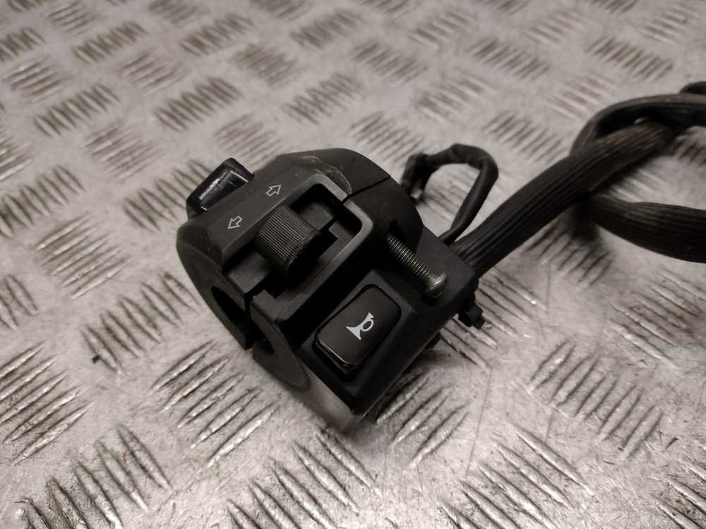 2019 BENELLI BN 125 Left Hand Switch Gear