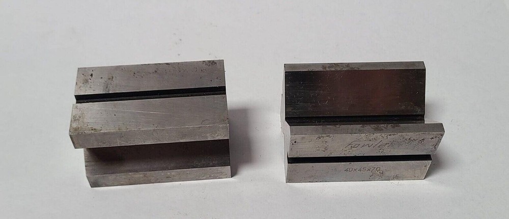 Fowler 40 x 45 x 70 V-Block Set