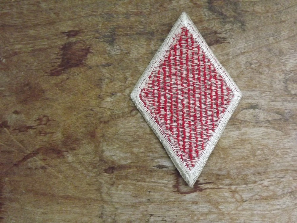 1950's 5th Infantry Division Patch, White Border - INV# C1353