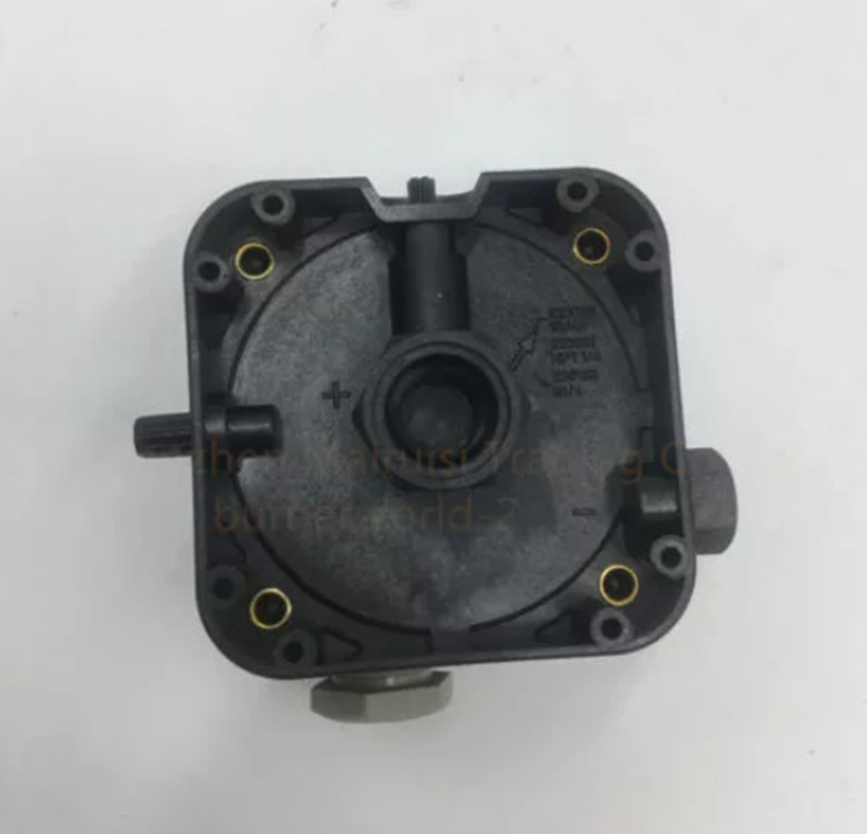 1pcs DUNGS wind pressure switch LGW50A2P