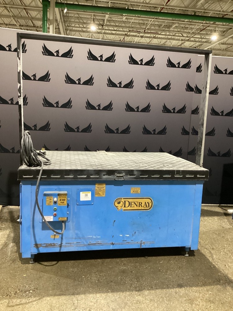 DENRAY MACHINE 7200B DOWNDRAFT TABLE USED