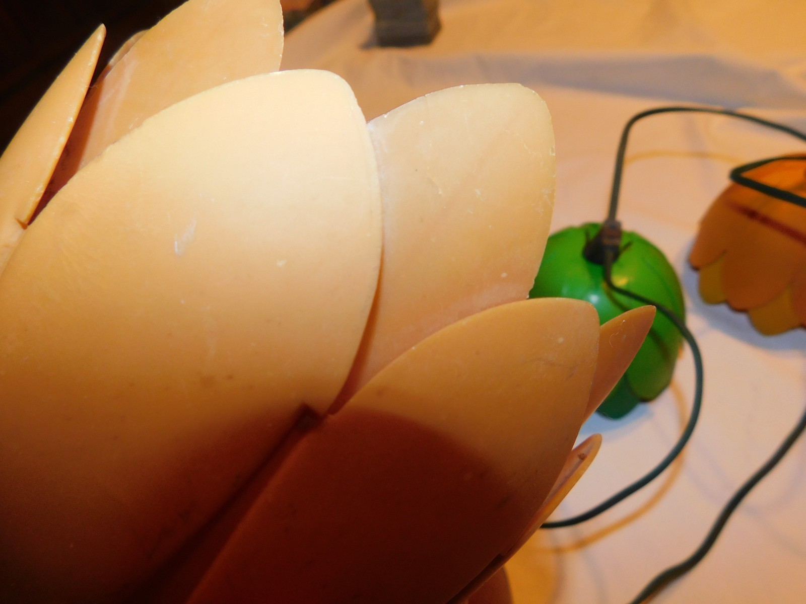 VTG NOMA BLOW MOLD TULIP TIKI OUTDOOR LIGHT STRING LIGHTS 14 ft CAMP PATIO RV