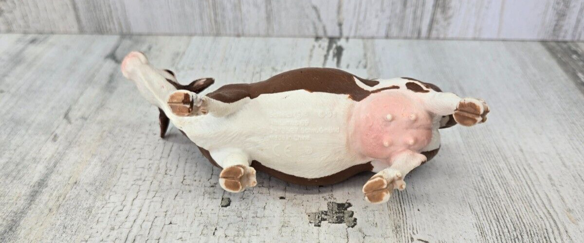 Schleich Dairy Cow Farm Animal D73527 Brown and White