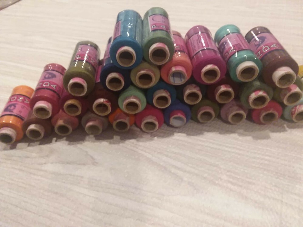 10 piece  Polyester Sewing Thread  Hand Stitching 200 Yard Each Spool