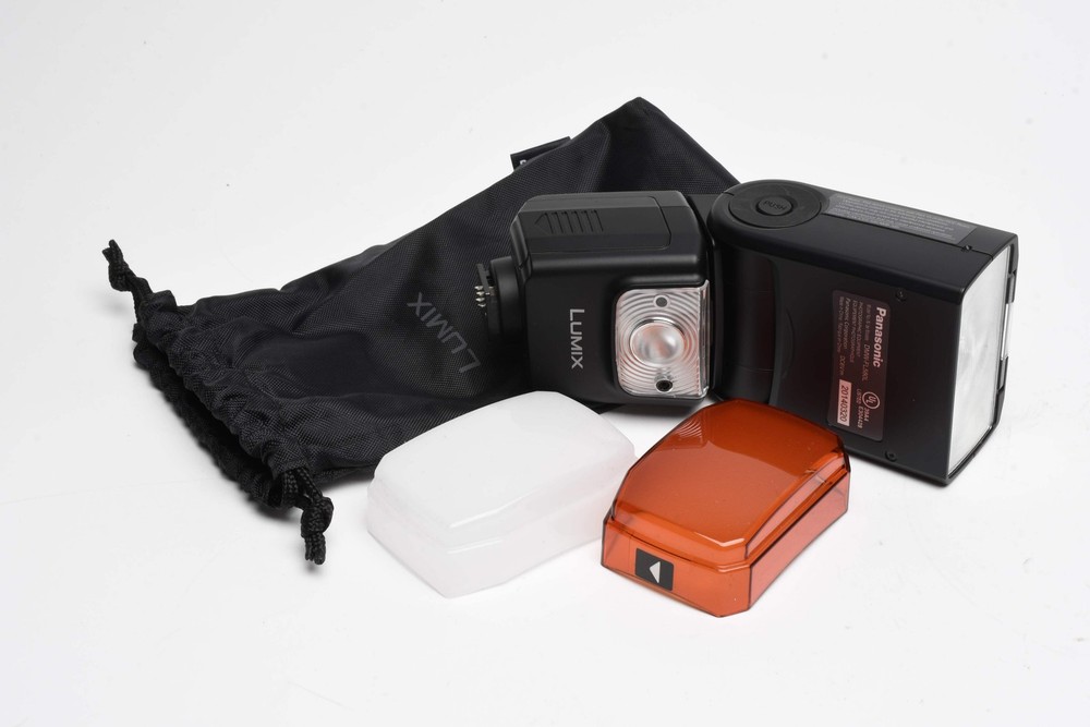 Panasonic Lumix DMW-FL580L Flash w/Diffuser, Filter & Pouch, Mint-