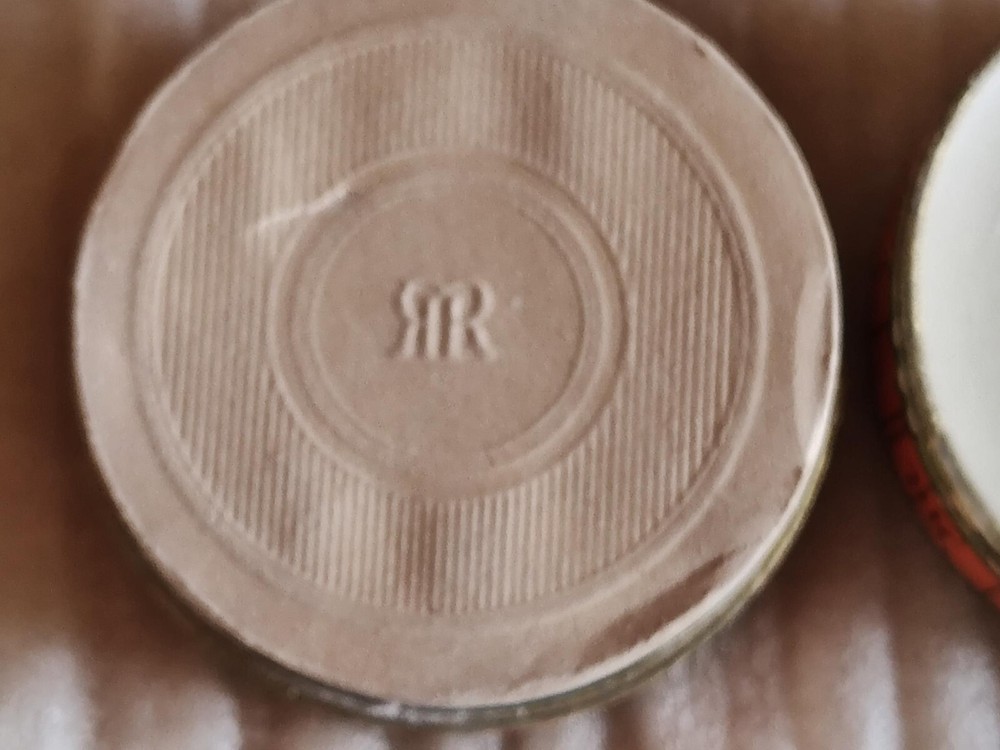 1920's Three Flowers Face Powder Sample, FULL Cardboard