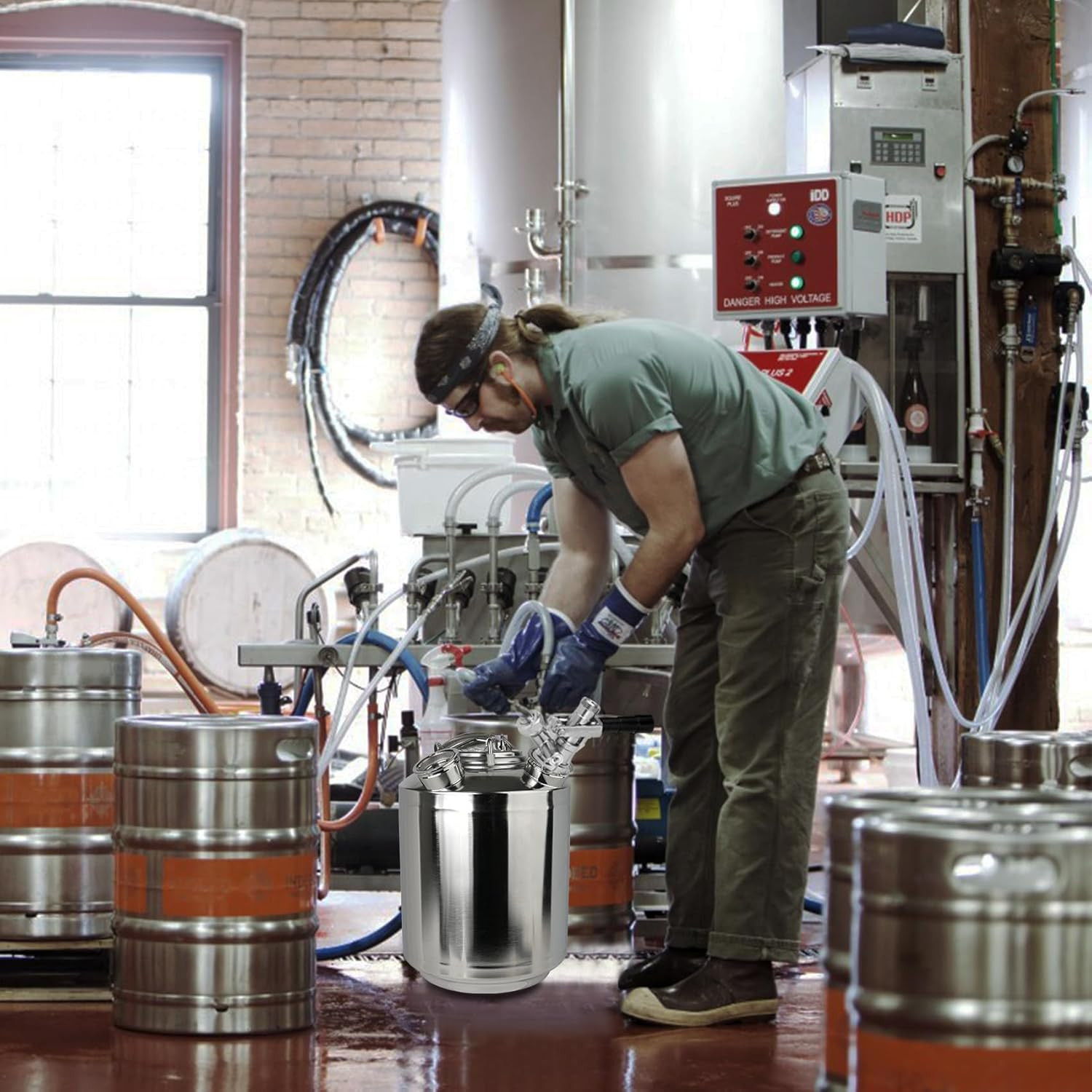 2.5 Gallon/10 L Cleaning Keg, Beer Line Cleaning Kit with 2 D Coupler Made of St