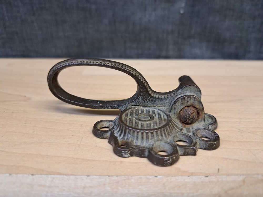 Victorian Style Lock Handle Keyhole