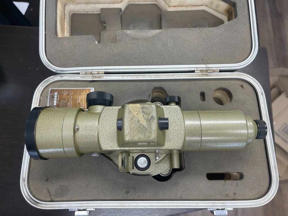 DAVID WHITE/PATH INSTRUMENT AUTO LEVEL S-207W