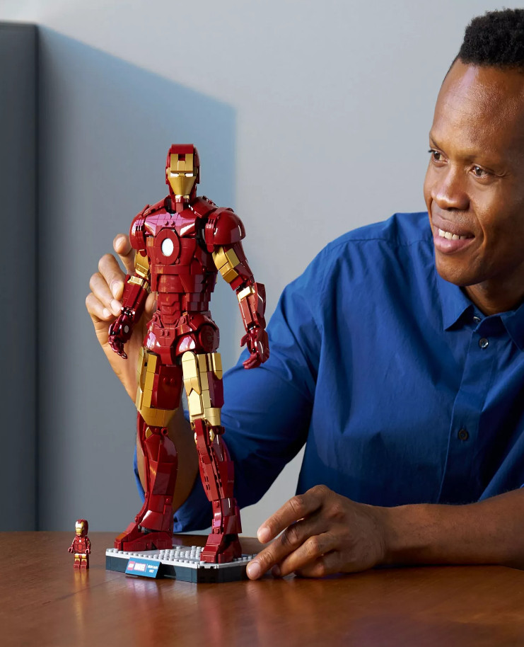 [ BIG SALE ] LEGO Iron Man Mark 3 Display Set 76344