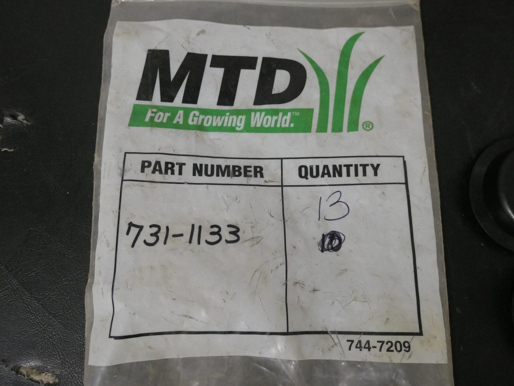 MTD Spark Plug Cap 731-1133