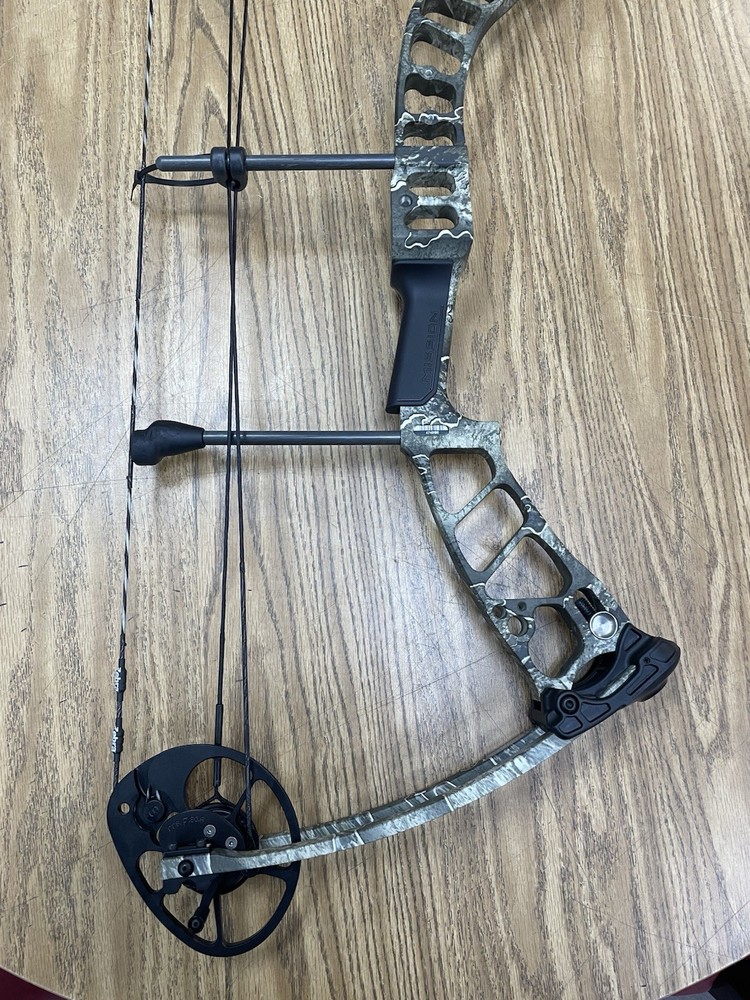 Mission MXR Compound Bow RH