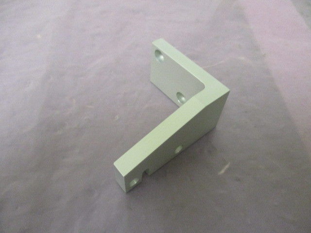 AMAT 0021-77722 Bracket, Gripper, W.B. Left, 411121