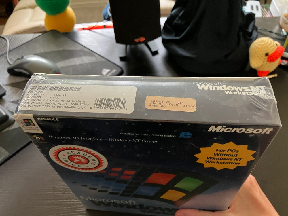 Microsoft Windows NT Workstation 4.0 CD Full Version Retail Box Factory SEALED