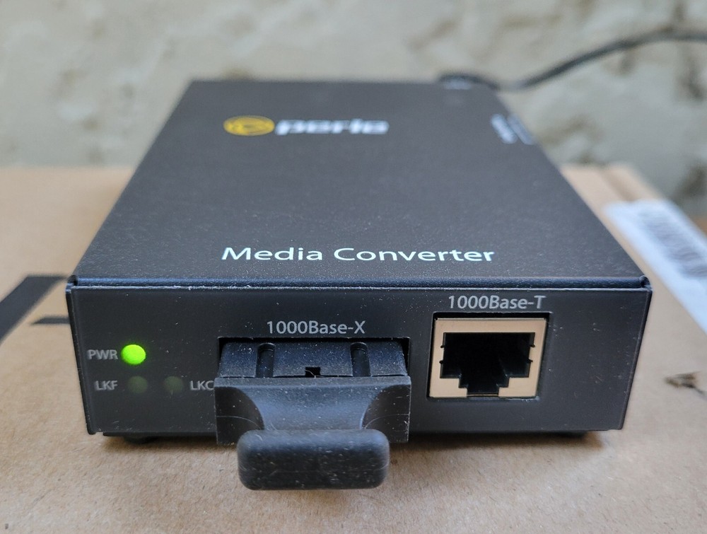 Perle S-1000P-M2SC05 Media Converter