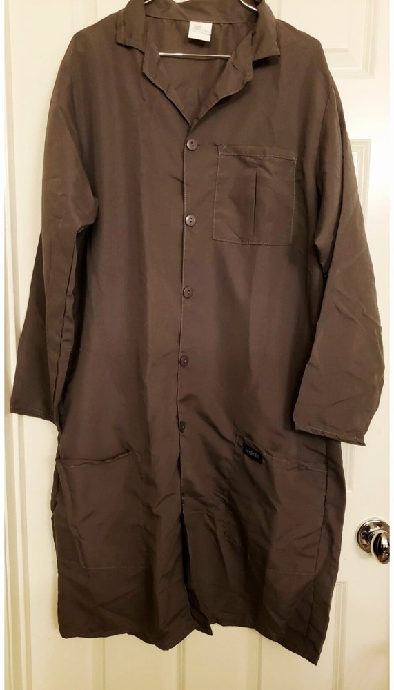 🎄Lab Gown- size M 42