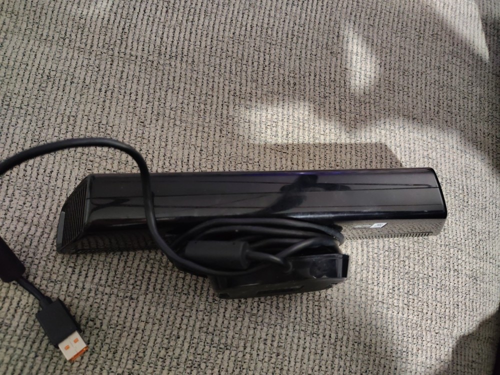 Official Microsoft Xbox 360 Kinect Motion Sensor Bar Model 1414