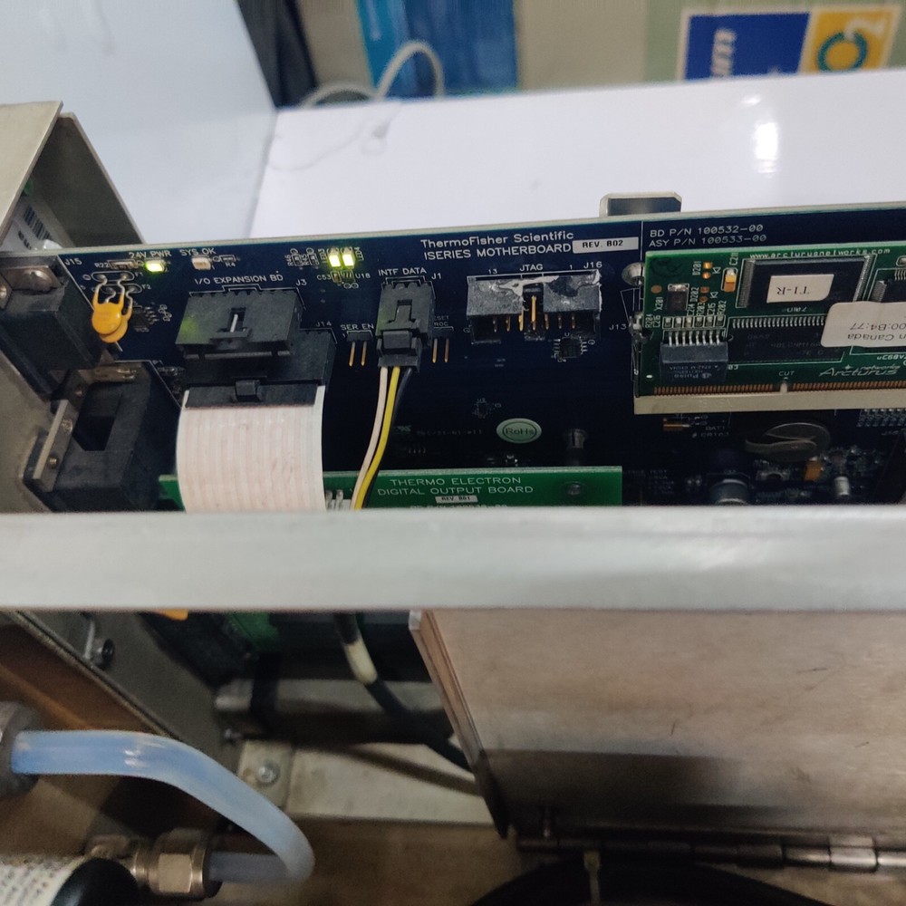 Thermo Scientific Model 410i Carbon Dioxide Gas Analyzer