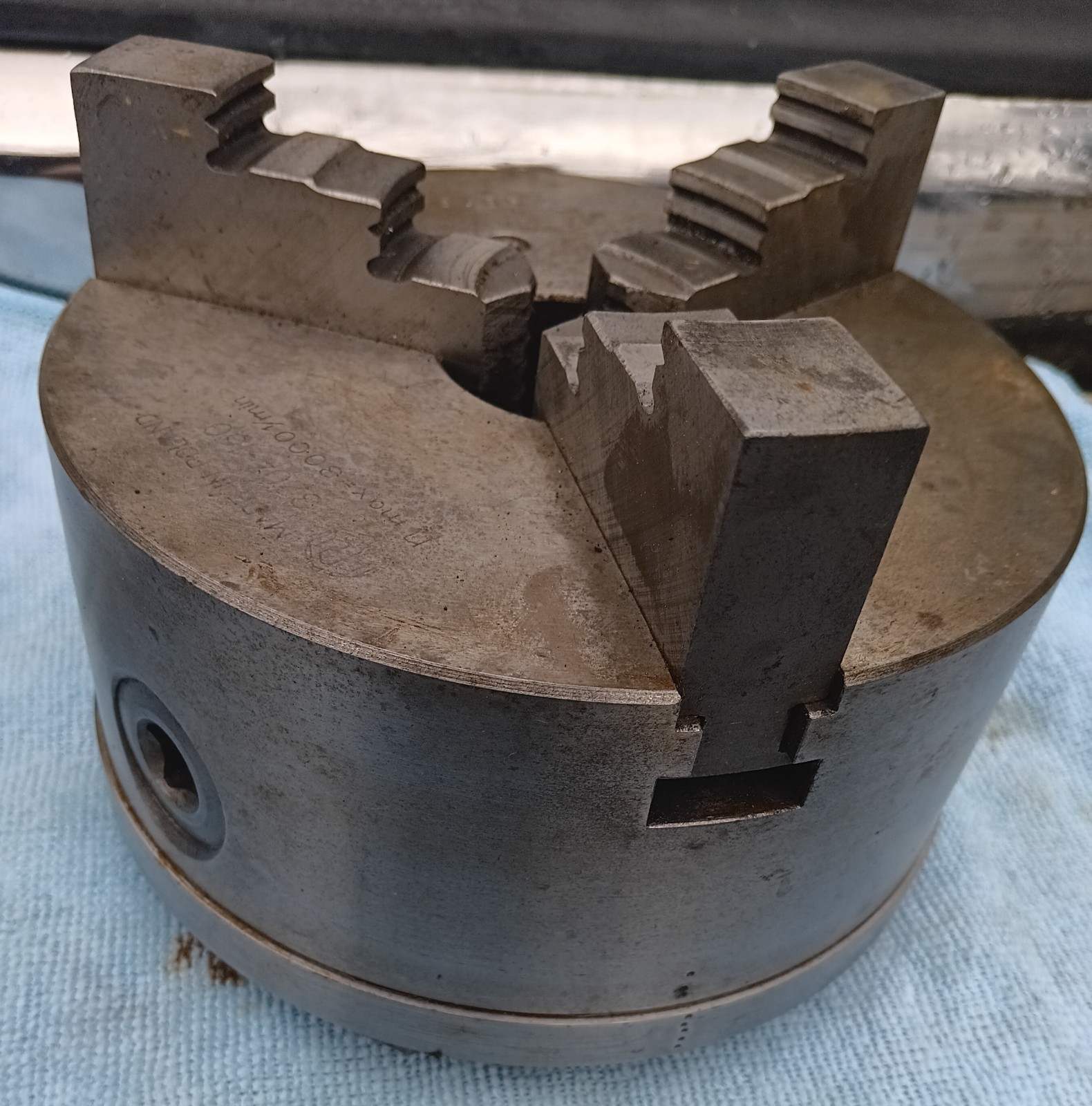 POLAND MADE 6 " 3 JAW CHUCK