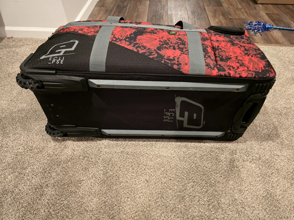 Planet eclipse CS1 Paintball Marker Setup Bundle Pre-owned