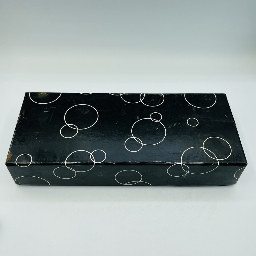 Regulation Size Bumper Pool Ball Set - Mint Condition - Used?