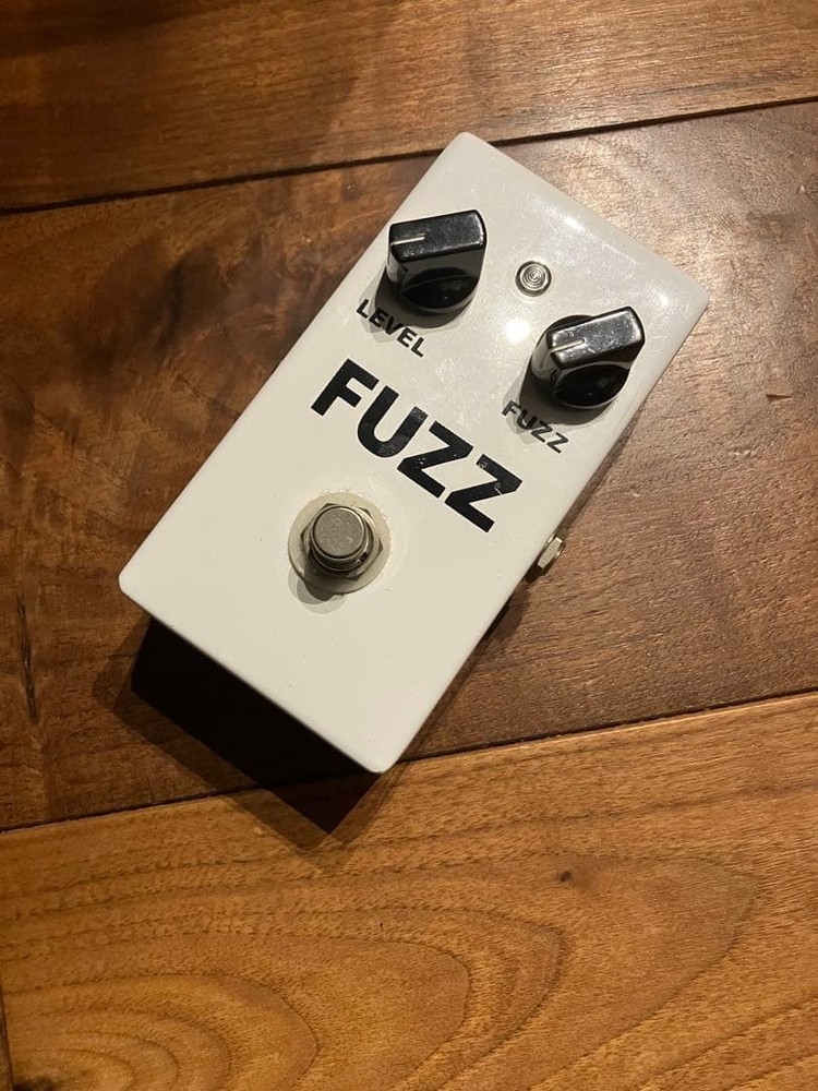Area 51 Fuzz Guitar Effect Pedal