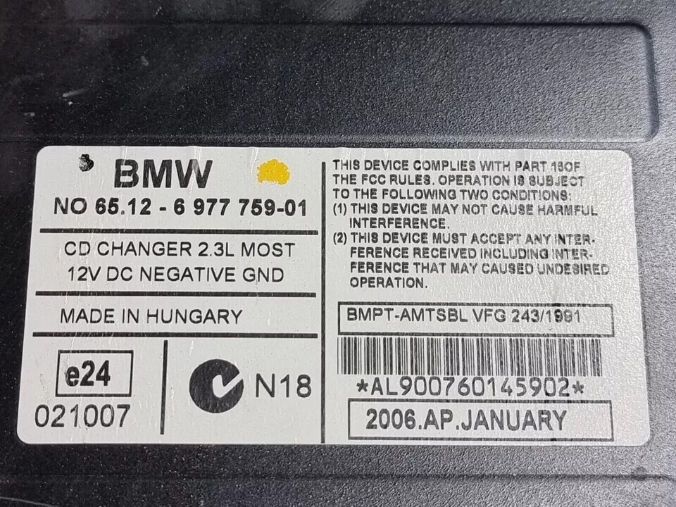 BMW E81 E87 E90 E91 E92 E93 1 3 Series 6-disc CD Changer With Magazine 6977759