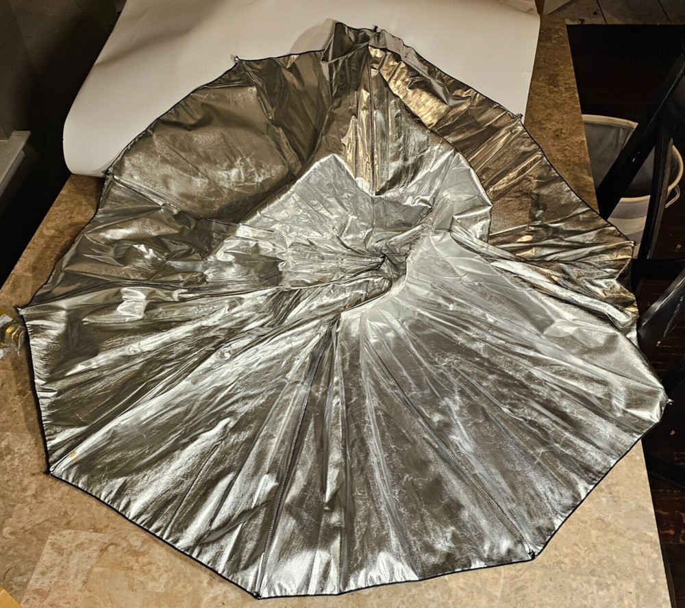 Bowens reflector/defelector/diffuser umbrella thing