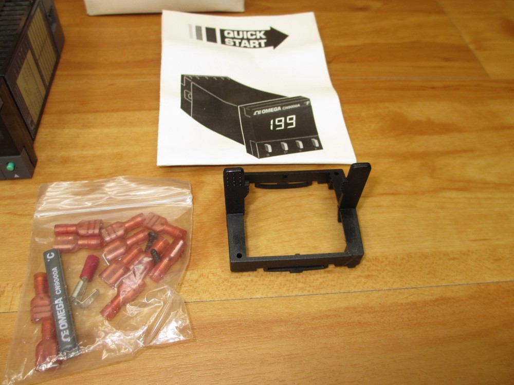 Omega CN9111 *USED* Temperature Controller CN9000