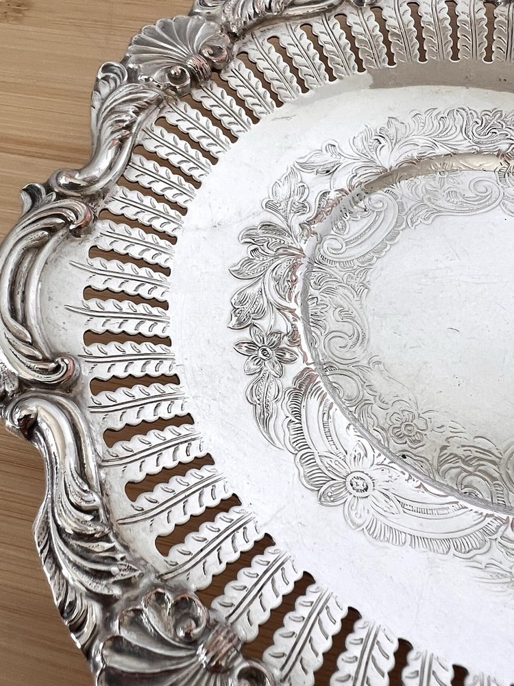 Vintage Sheffield Reproduction Silverplate Dish 7” Shiny Ornate Canada #1581