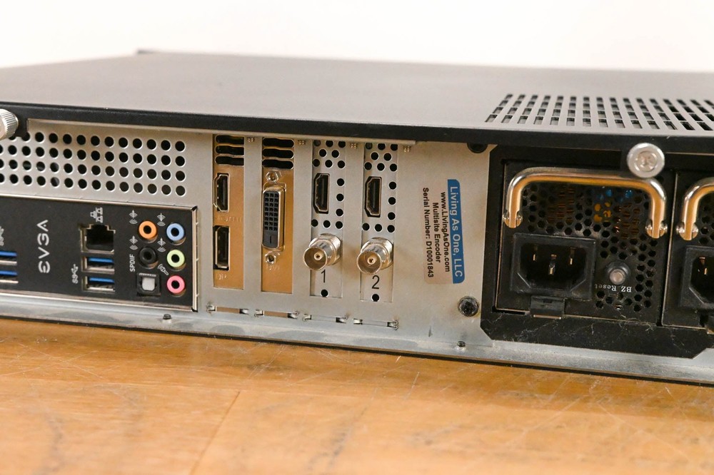 Living As One (Resi) D1000 Multisite Decoder CG01YVW