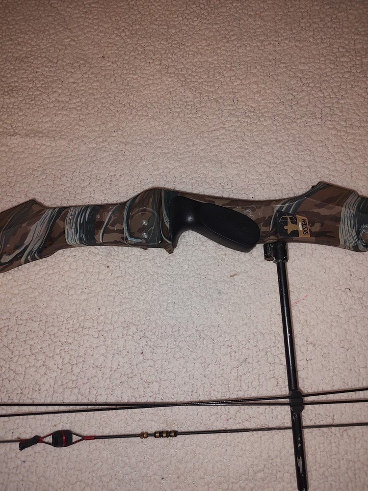 Golden Eagle Predator System Compound Bow