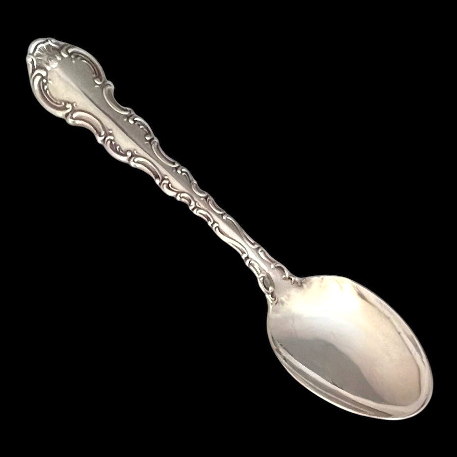 Strasbourg Gorham Teaspoon, Sterling Silver Spoonb 5 7/8"