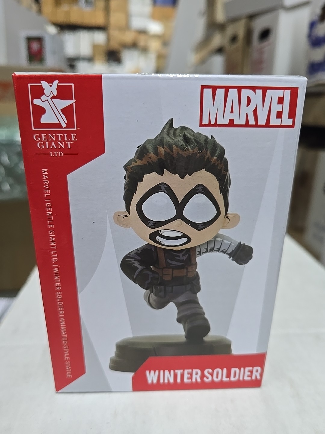 SKOTTIE YOUNG WINTER SOLDIER ANIMATED STATUE BRAND NEW  FREE SHIPPING