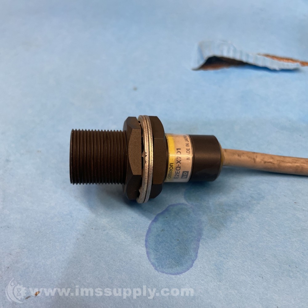 Omron E2EQ-X7D1 Proximity Sensor FNIP
