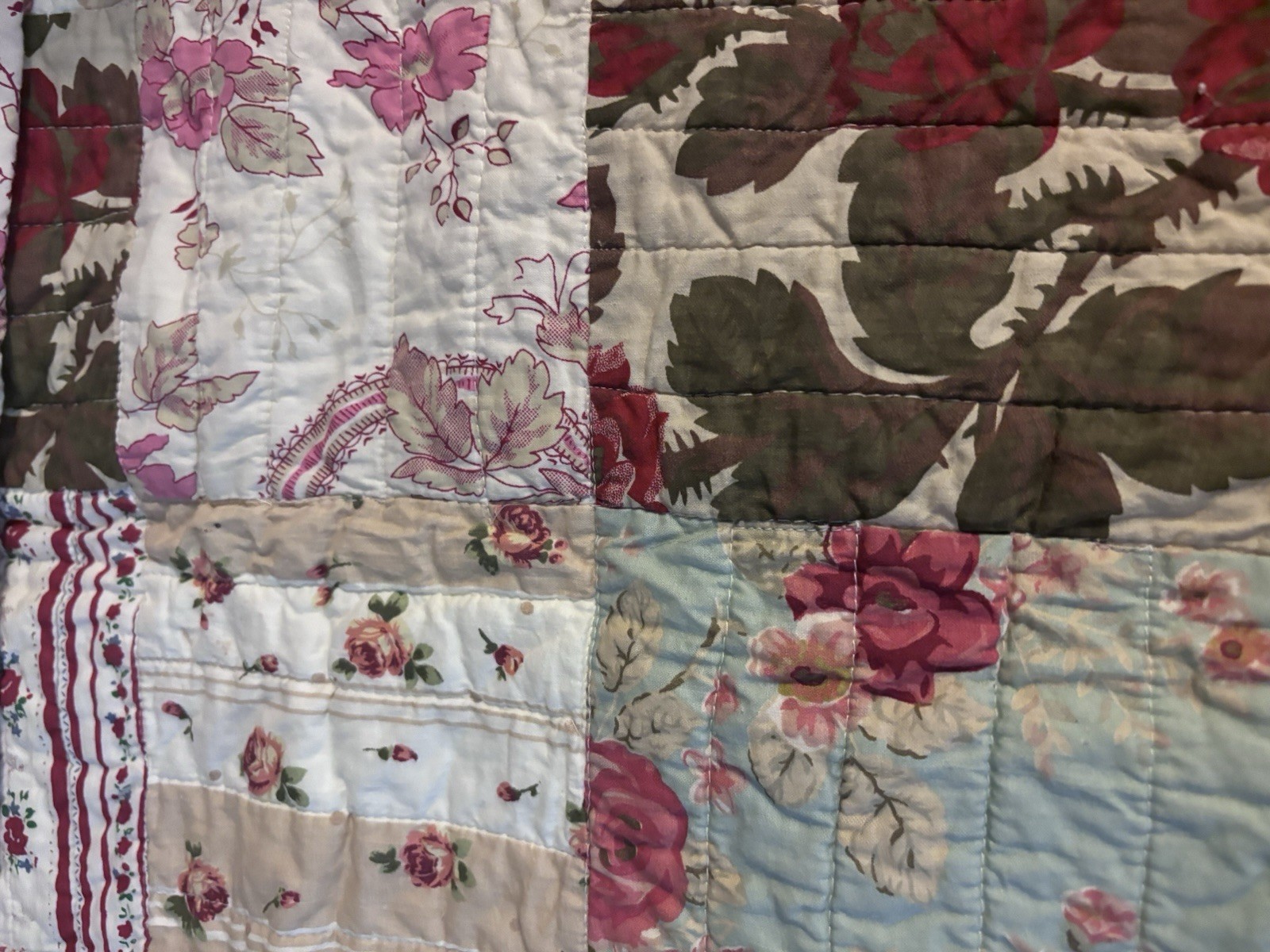 Lot 2 Floral Fashion Bed Pillow Green Pink Red White Patchwork 25 X 19.5”