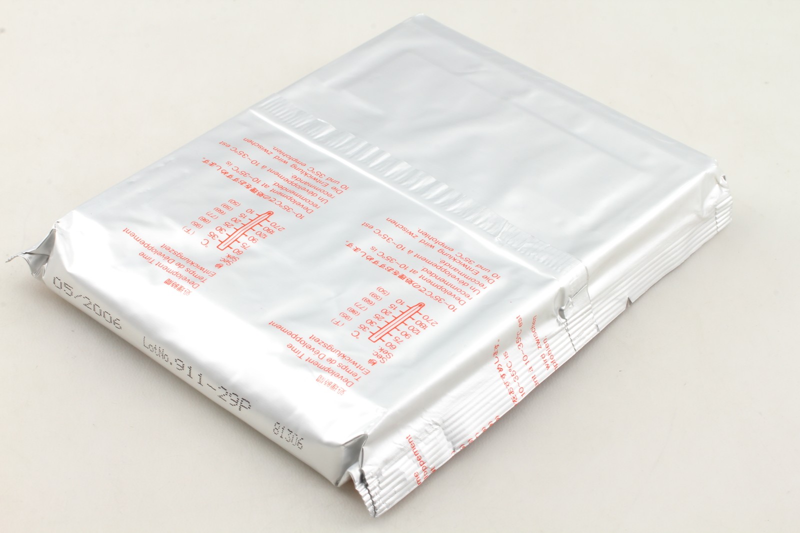 [Unused] Fujifilm Fuji FP-100C 45 Instant Color Film Expired 2006/5 From JAPAN