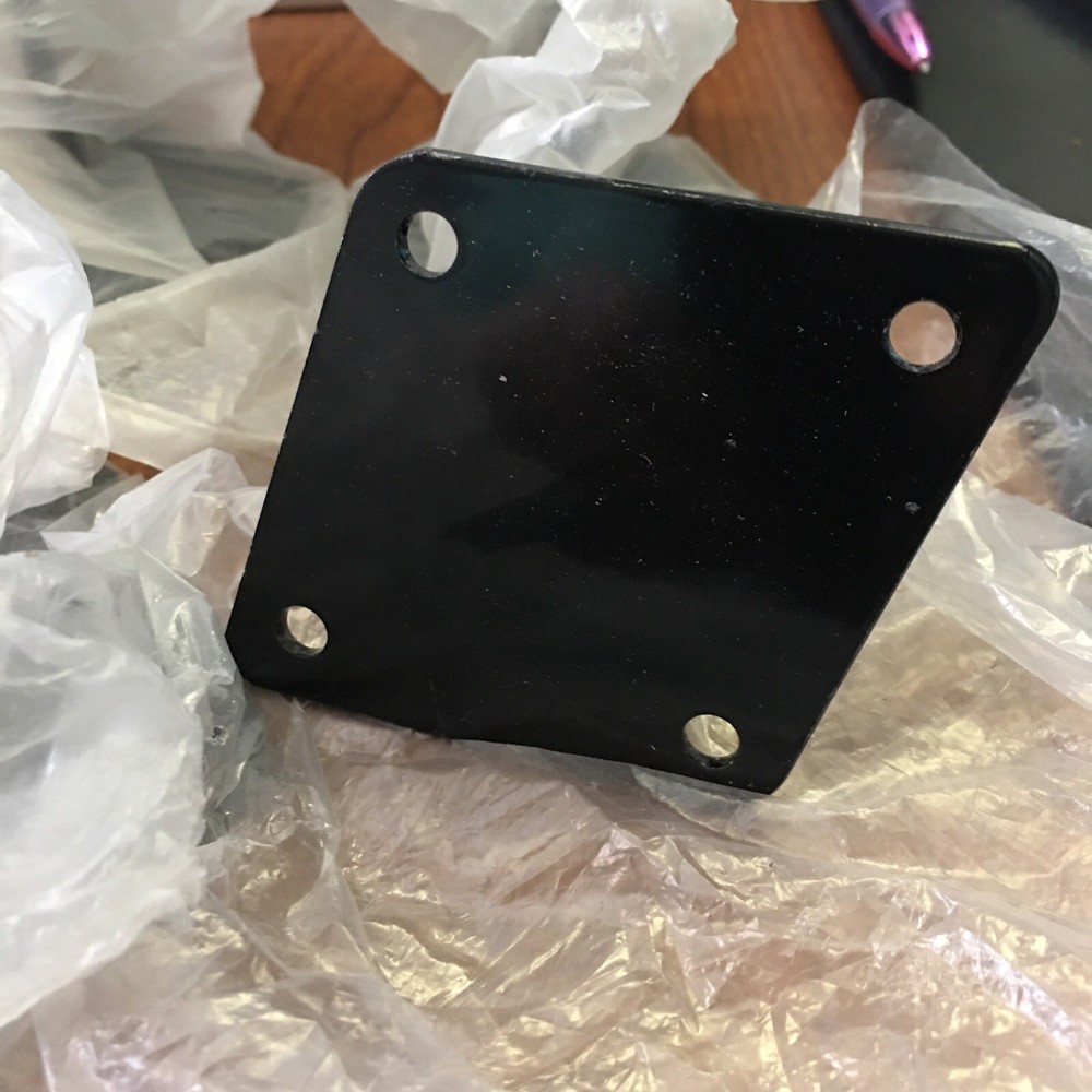 (8-Pk) Wall Mount Bracket Black S-19930BL for Gridwall Panel