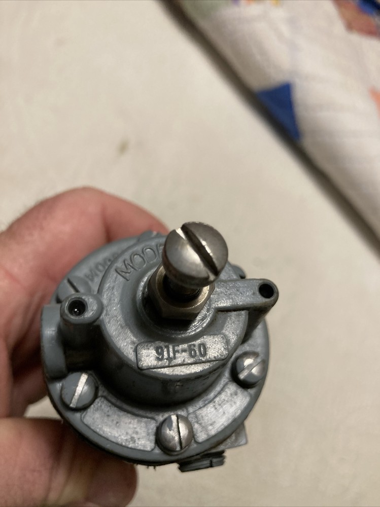 Moore Air Filter Regulator Model 91f-60 Pre Owned