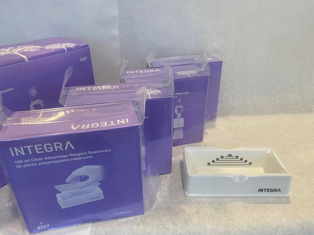 INTEGRA 100 ml Polypropylene Multichannel Reagent Reservoir Base + 200 Inserts