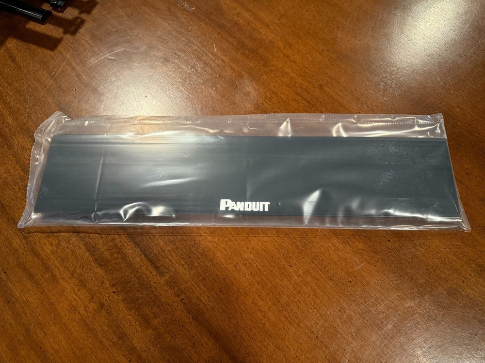New - In Box Panduit WMPF1E 2RU PatchLink Horizontal Cable Manager