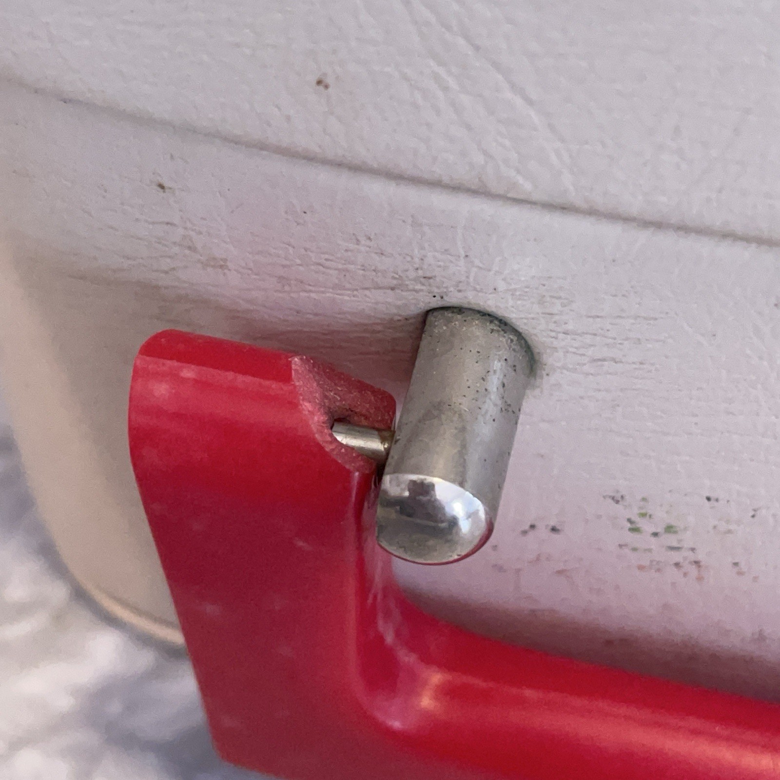 VTG DISNEY ARISTOCATS CHILD GIRLS SMALL VANITY MAKEUP COSMETIC CASE MARKED KB