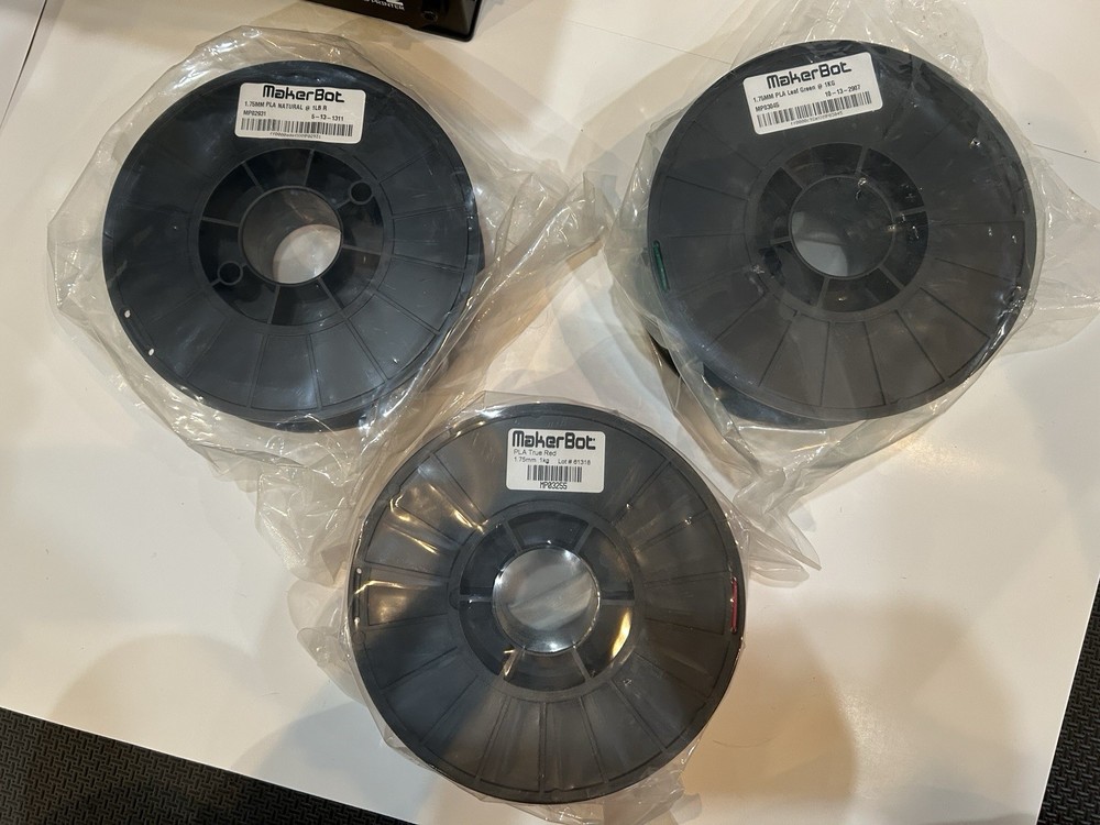 MakerBot Replicator 2 Desktop 3D Printer – Powers On, Untested, NO AC POWER CORD