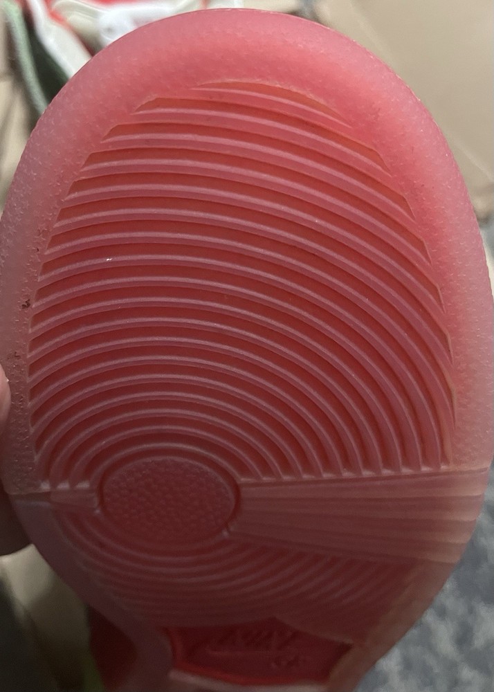 Nike SB Dunk High Strawberry Cough