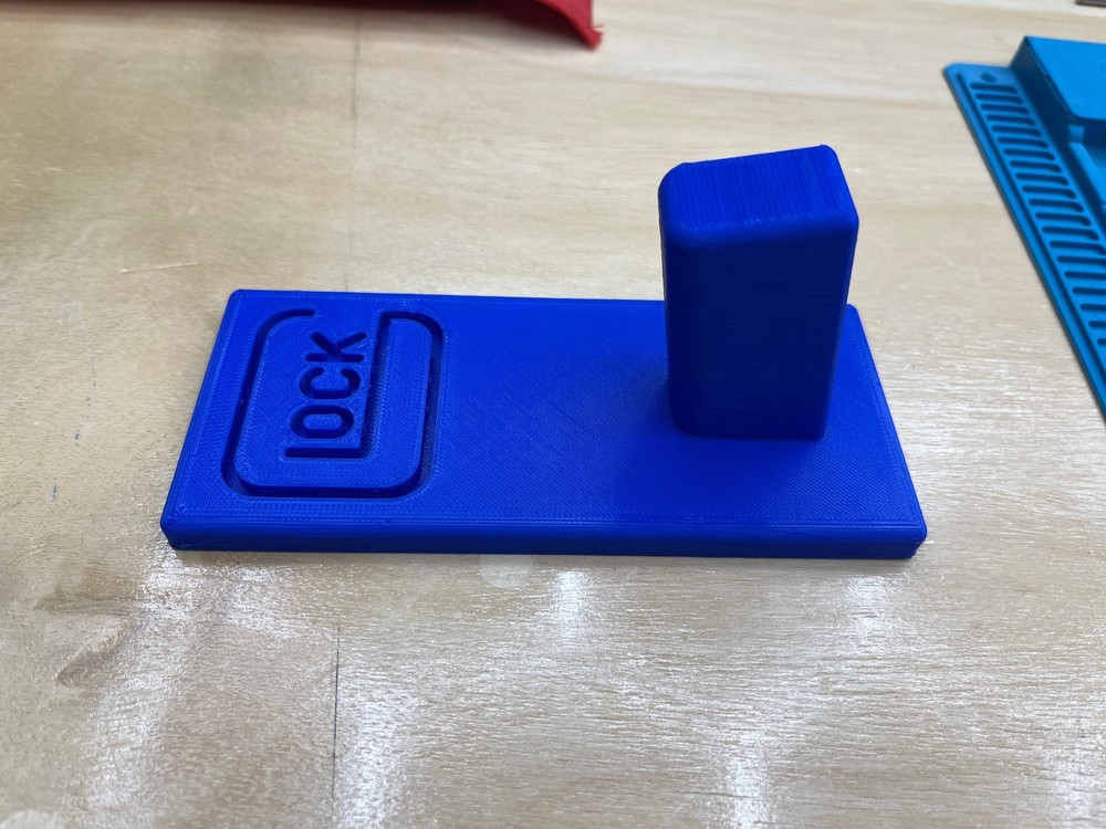 Glock 19 Magwell Stand - 3D Printed (Read Description)
