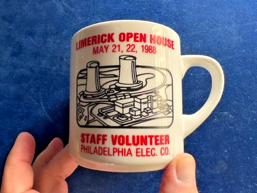 Vtg 1988 Limerick Nuclear Generating Station "Open House" Staff Vol. MUG - 3.5"