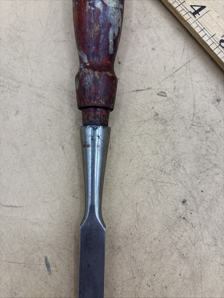 Vintage Stanley 1/2" No. 750 Bevel Edge Socket Chisel Carpenter Tool
