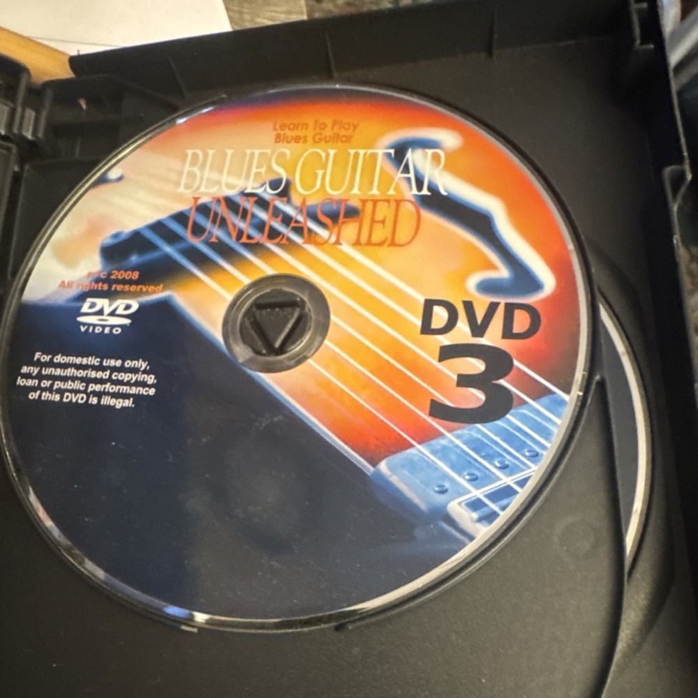 Blues Guitar Unleashed, by Griff Hamlin, 5 DVD-3 CD Box Set, 2008