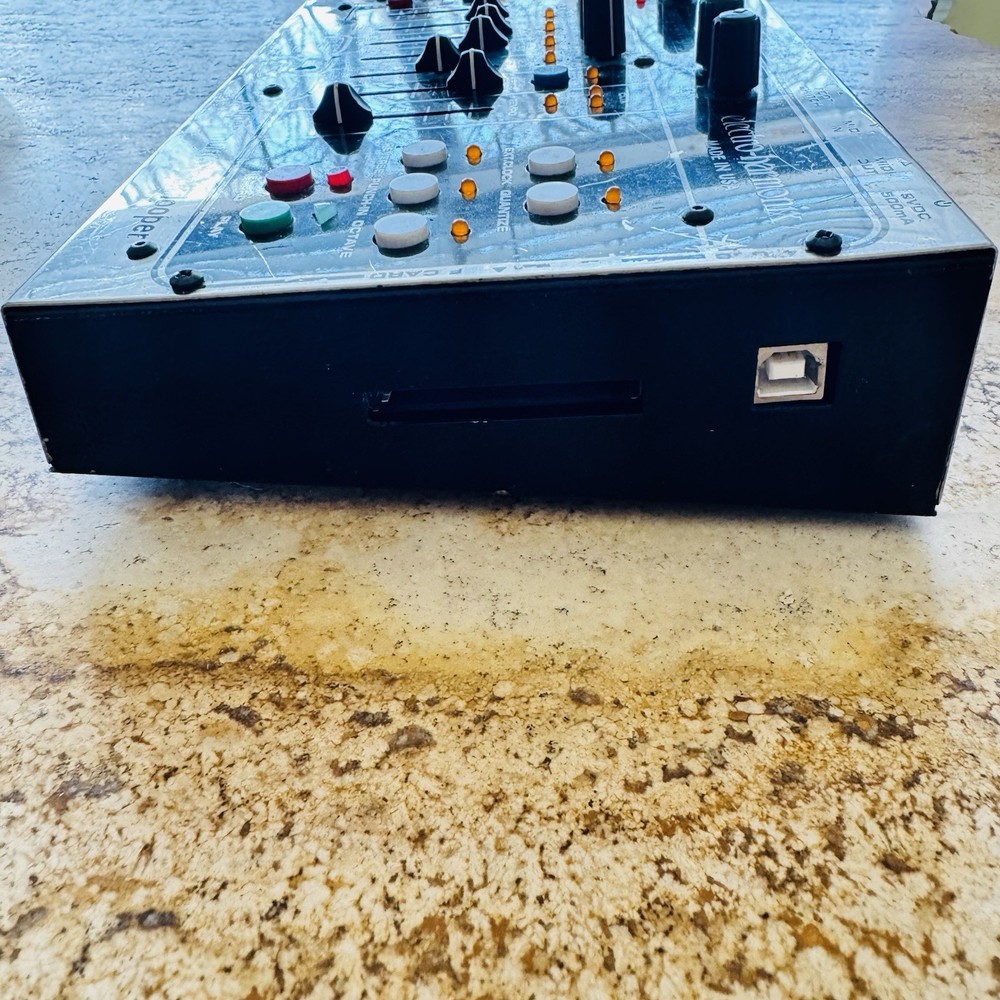 Electro-Harmonix 2880 Multi-Track Looper