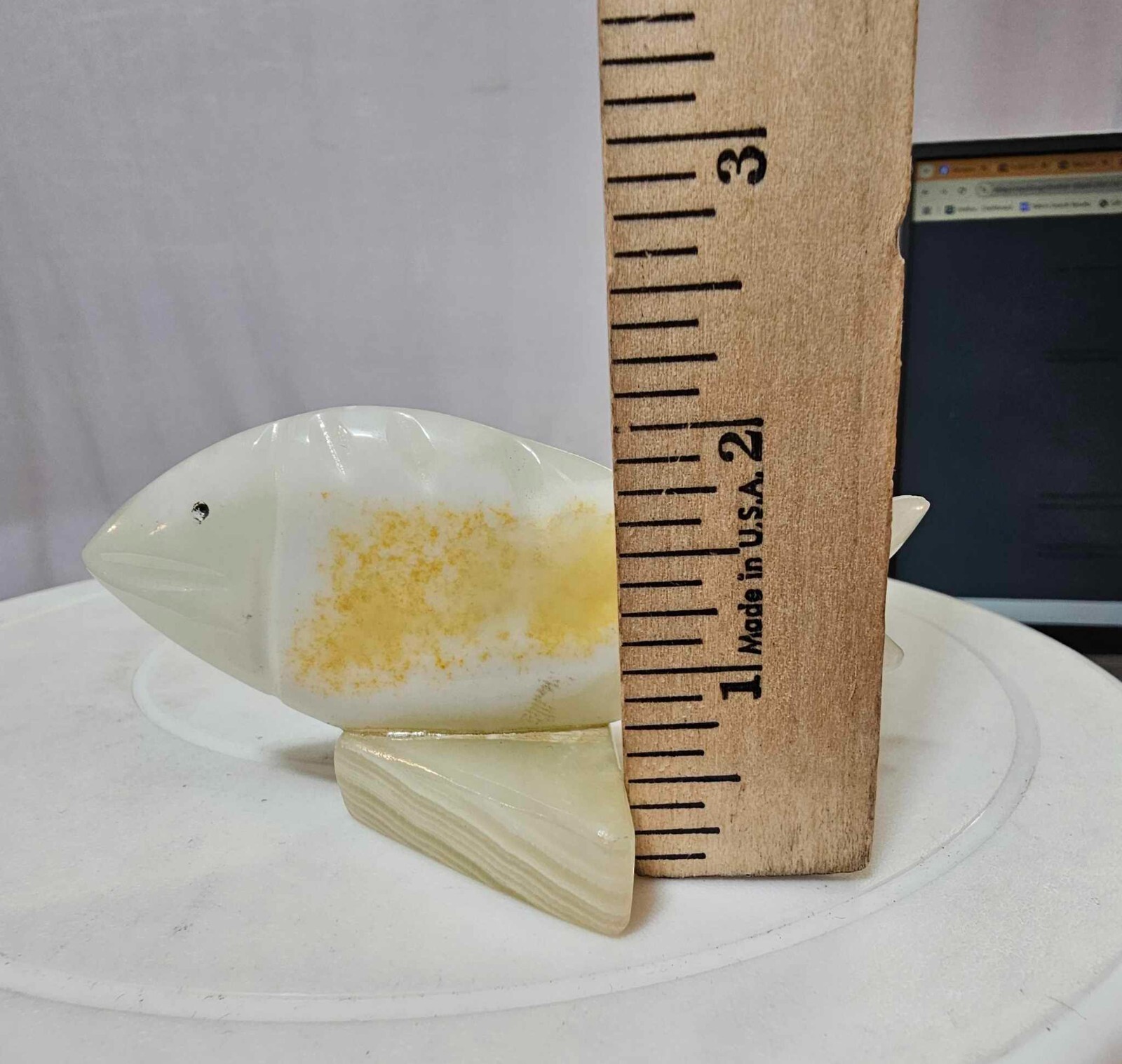 Vtg Carved stone alabaster marble fish w/ base statue figurine- L3